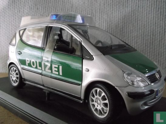 Mercedes-Benz A-Class 'Polizei’ - Afbeelding 2
