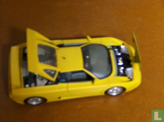 Bugatti EB 110  - Bild 3