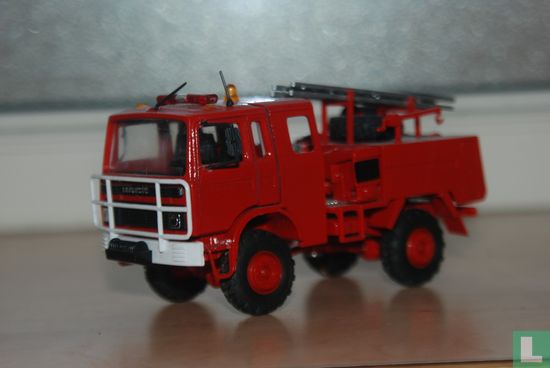 Mack 4x4 Bos brandweer - Image 1