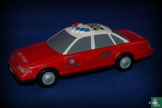 Ford Crown Victoria  " Fire Chief  208 " - Image 2