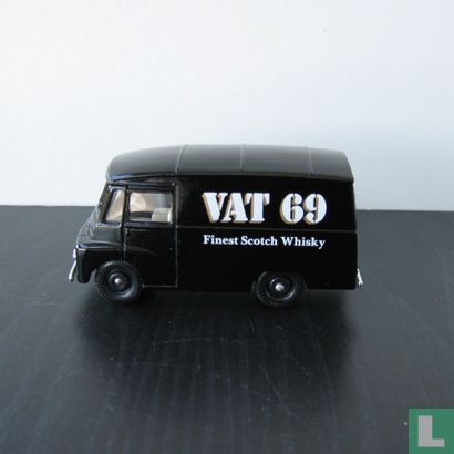 Morris LD150 Van ’VAT 69’