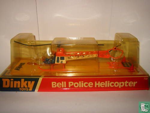 Bell 47 Police Helicopter - Image 3