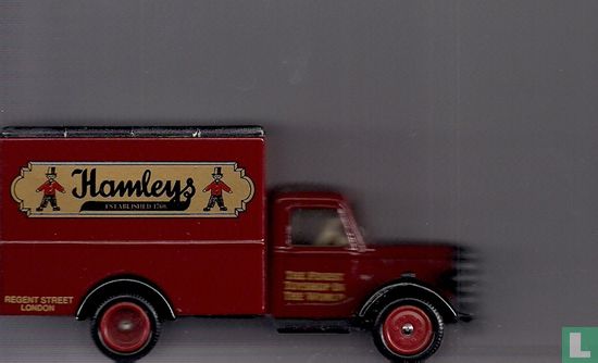 Bedford 30CWT Box Van 'Hamleys'