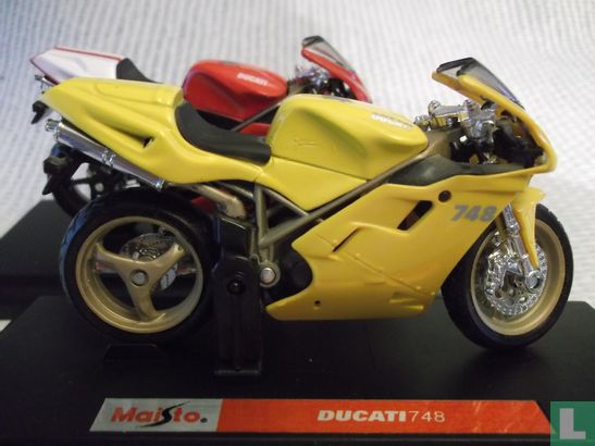 Ducati 748 + Ducati 996SPS - Bild 2