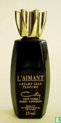 L'aimant Creamy Skin Perfume 15ml black