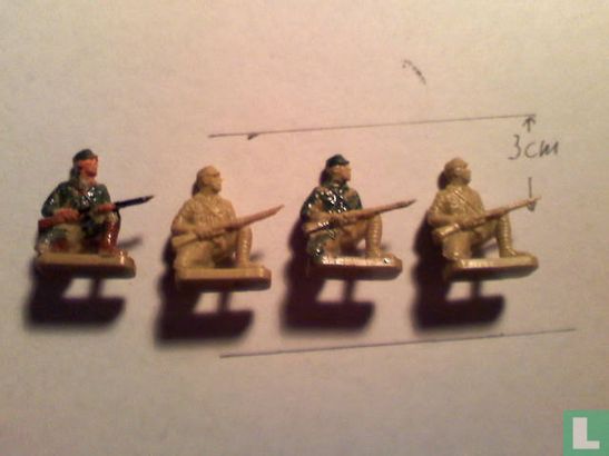Japanischen Soldaten (kniend) - Bild 2