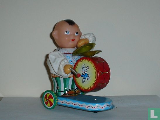 Drummende jongen