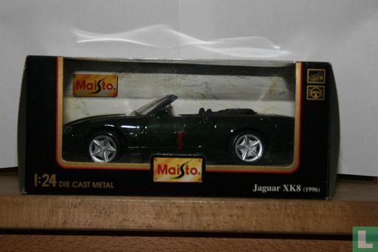 Jaguar XK8 - Bild 1
