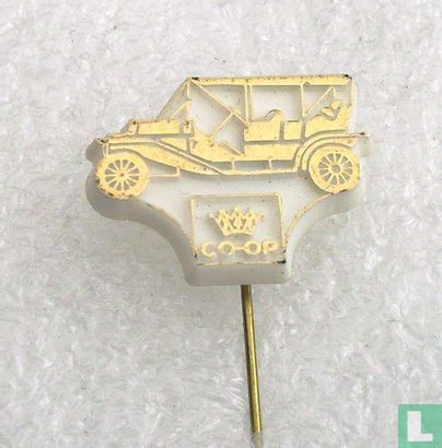 CO-OP (antique car) [gold]