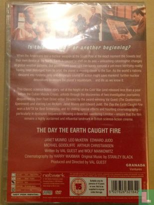The Day the Earth Caught Fire - Afbeelding 2