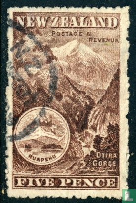 Bergengte van Otira en berg Ruapehu