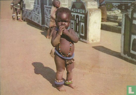 A chubby Ndebele piccanin - Image 1