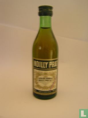 Noilly Prat extra dry vermouth