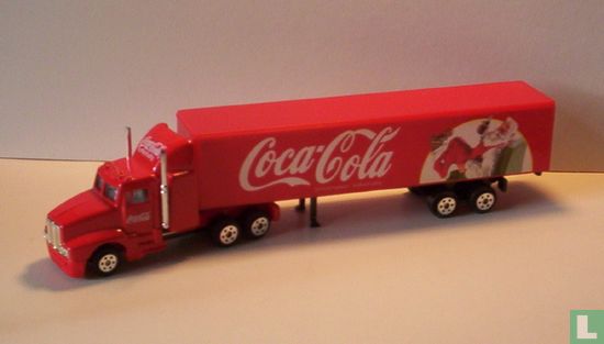 Kenworth T 800 Hauber ’Coca-Cola’ - Image 2