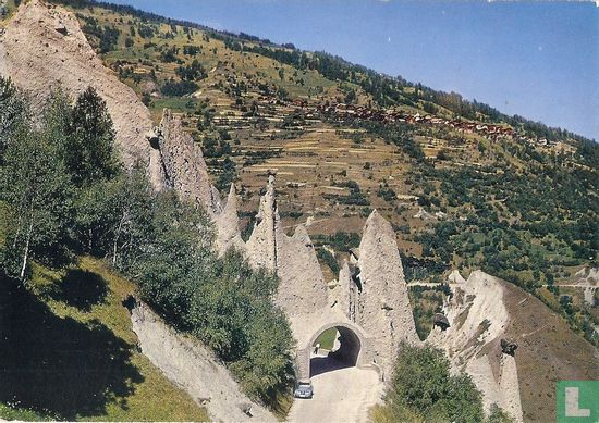 Val d'Hérens, pyramides d'Euseigne - Image 1