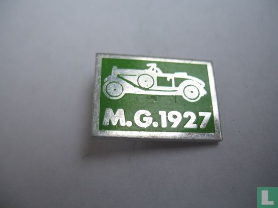M.G. 1927 [vert]