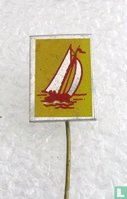 Sailing [yellow-red]