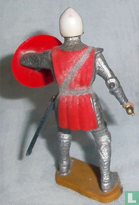 Chevalier avec bouclier et épée - Image 2