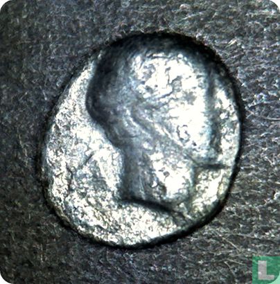 Halicarnasse, Caria  AR8 Hemiobol  400-340 BCE - Image 2