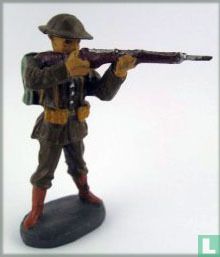 Soldier shooting - Image 2