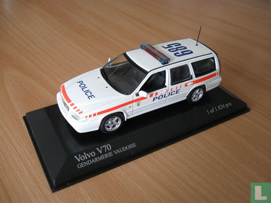 Volvo V70 'Police' - Afbeelding 1