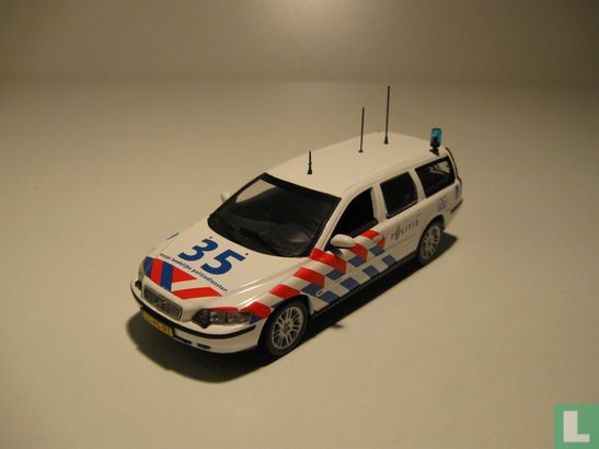 Volvo V70 'Politie NL' - Afbeelding 1