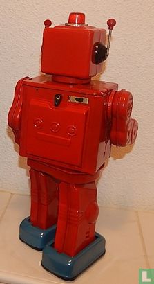 Red Space Walkman - Image 2