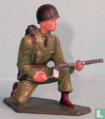 Soldier with flamethrower - Image 1