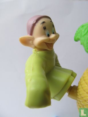 Dopey and Sneezy - Image 3