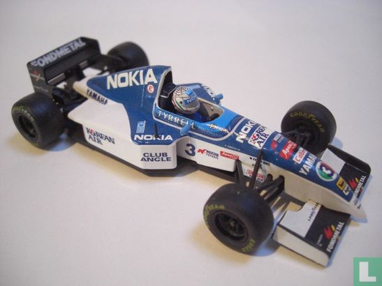 Tyrrell 023 - Yamaha 