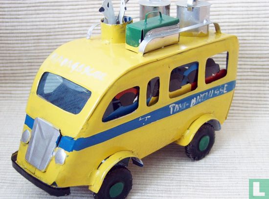 Renault Taxi Bus