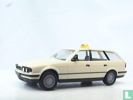 BMW 525i Touring taxi 
