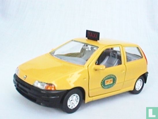 Fiat Punto Radio 'Taxi'