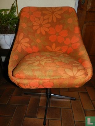 Retro fauteuiltje met bloemenmotief - Image 1