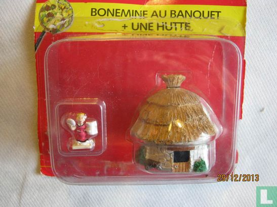 Bonemine au banquet + une hutte - Afbeelding 1