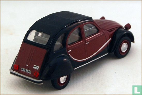 Citroën 2CV6  - Image 2