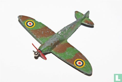 Vickers Supermarine 'Spitfire' Fighter (camouflaged) - Bild 1