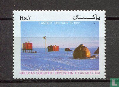 Scientific expedition. to Antarctica