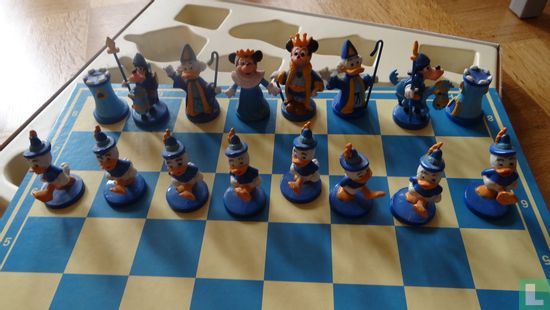le Monde Enchanté de Disney / Disney schaakspel - Afbeelding 3