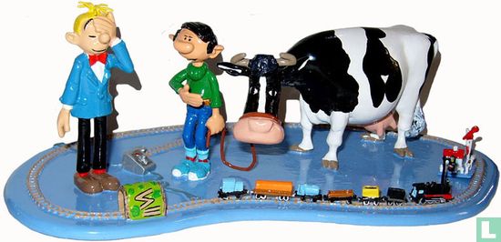 Fantasio et Gaston avec vache et train miniature - Image 2