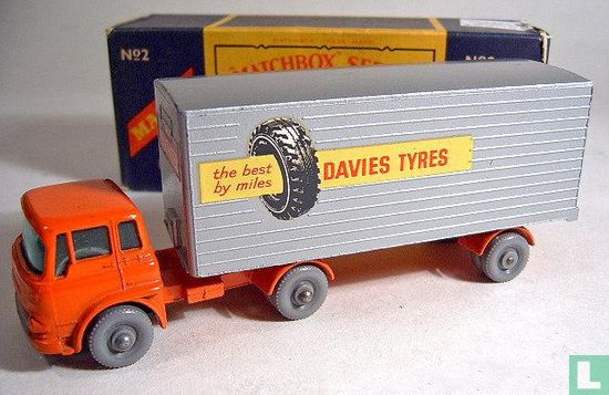 Bedford Truck & Trailer 'Davies Tyres' - Afbeelding 3