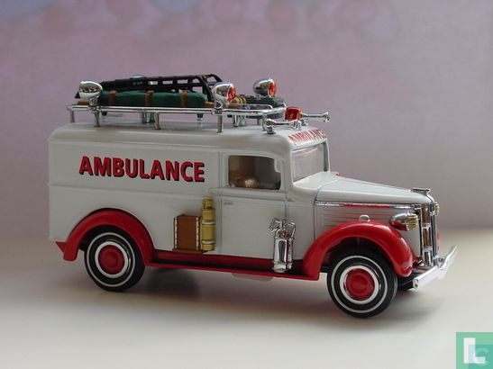 GMC Ambulance - Afbeelding 2