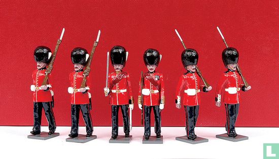 The Grenadier Guards, 1895 - Afbeelding 1