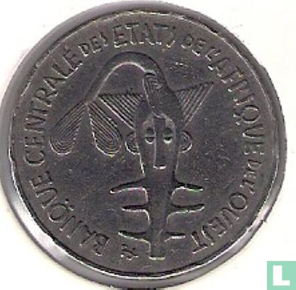États d'Afrique de l'Ouest 100 francs 1982 - Image 2