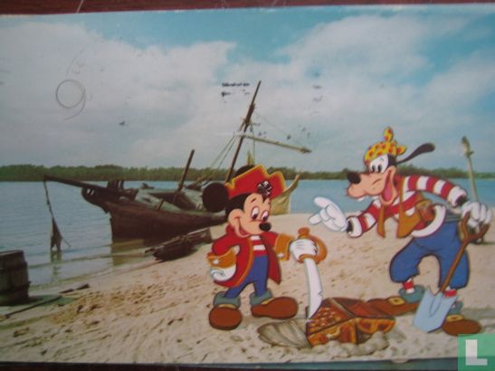 Mickey Mouse and Goofy on discovery island