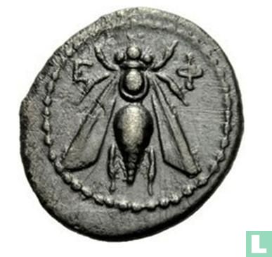 Ephesos, Ionia  AR drachme  202-150 BCE - Image 1