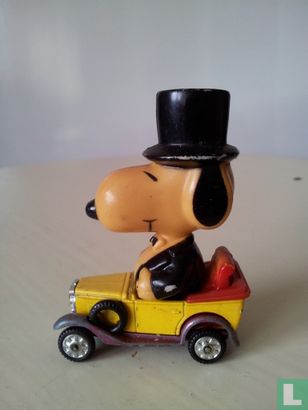 Snoopy in auto - Afbeelding 3