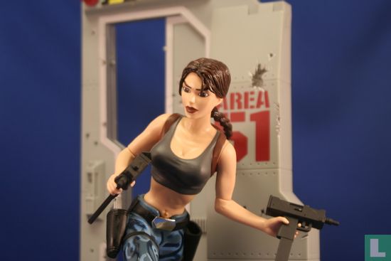 Lara Croft  - Bild 3