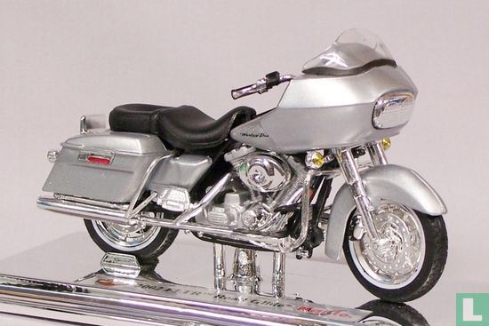 Harley-Davidson 2002  - Image 2