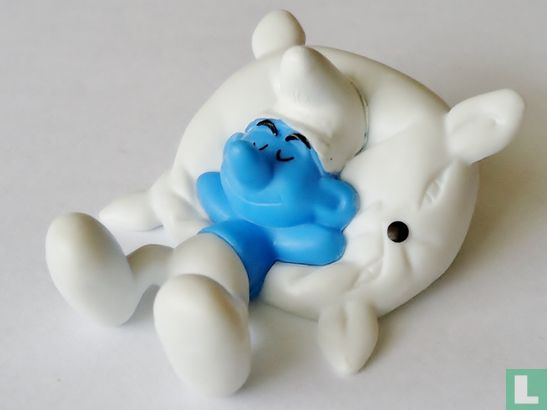 Lazy Smurf on pillow - Image 1